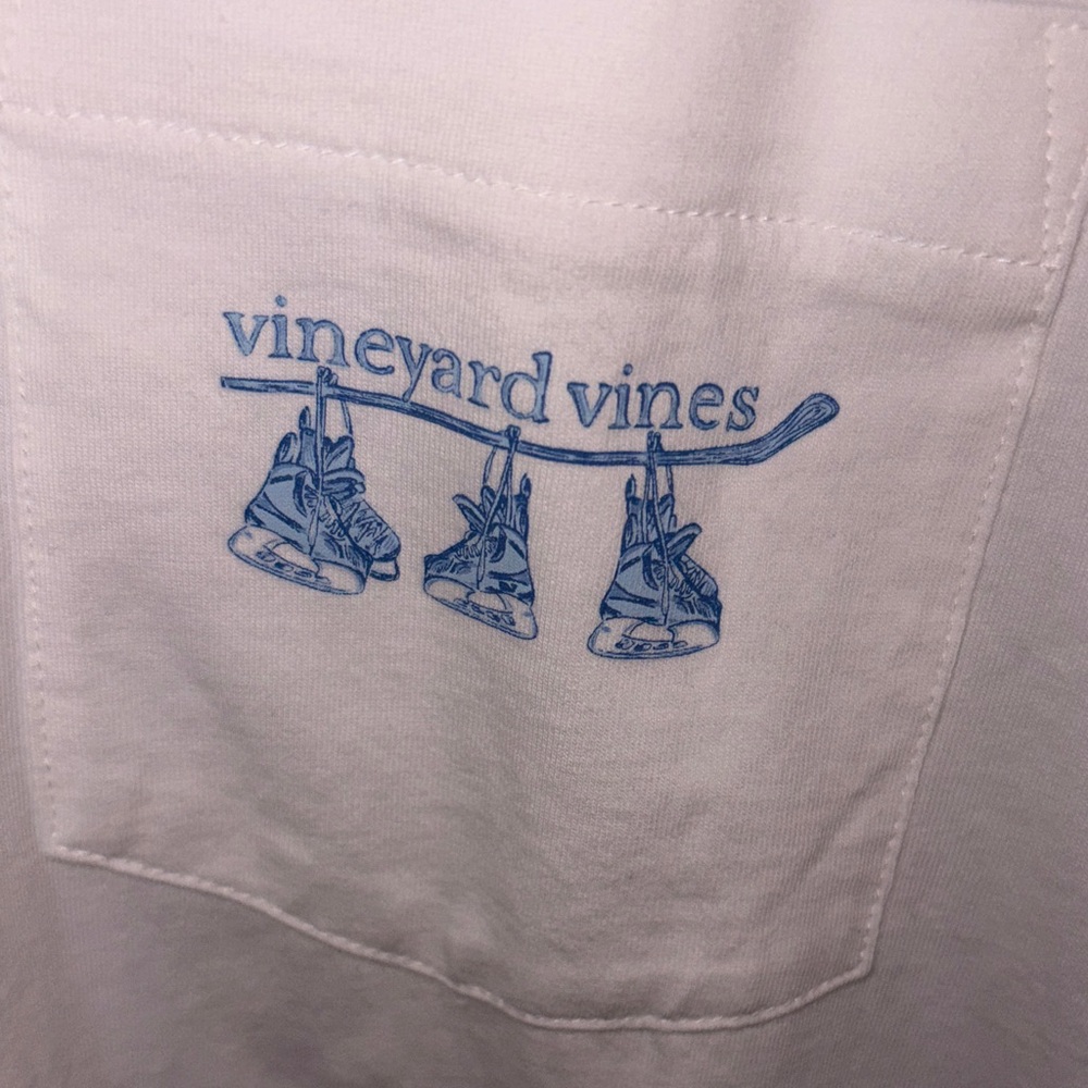 Bundle Vineyard Vines Men’s Longsleeve T, Hockey and more, Medium - Picture 3 of 15
